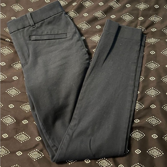 Boutique dress pants - Picture 2 of 3